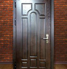 Дверь шпон с фрезеровкой